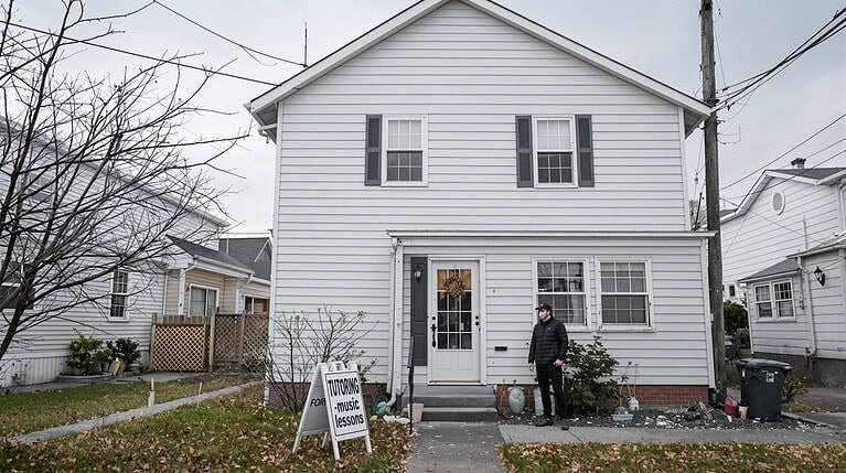 Why the Gig Economy Is Creating a New Mortgage Underclass