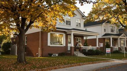 11 Things to Do in Your First 90 Days in Canada for Home Buying Success