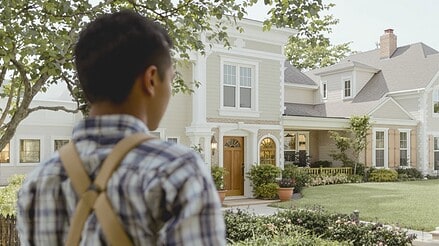 7 Settlement Agencies Every Newcomer Should Connect With Before House Hunting