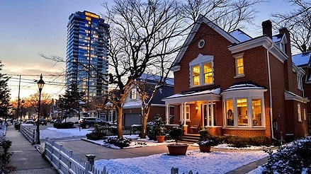 Should You Buy a Condo or House in Mississauga? (Price Analysis 2026)