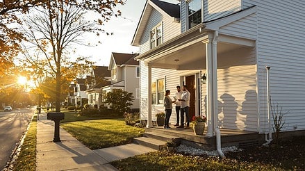 FHSA vs RRSP Home Buyers’ Plan: Which Down Payment Strategy Is Better?