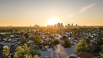 How to Buy a Home in Mississauga: Complete Neighbourhood Buyer’s Guide
