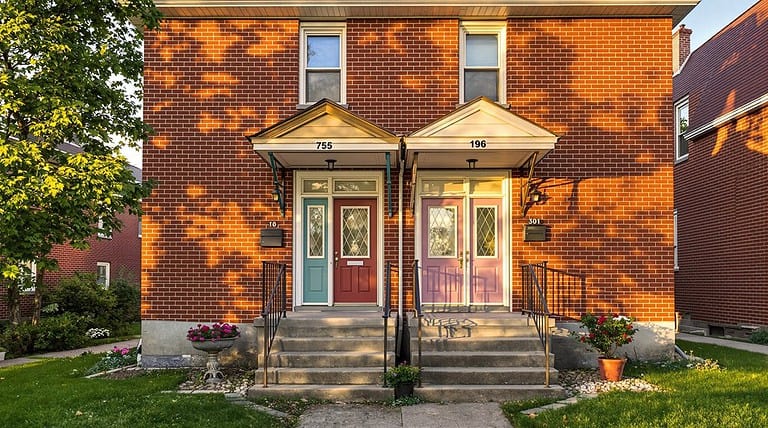 9 Things to Check Before Buying a Duplex or Triplex in Ontario